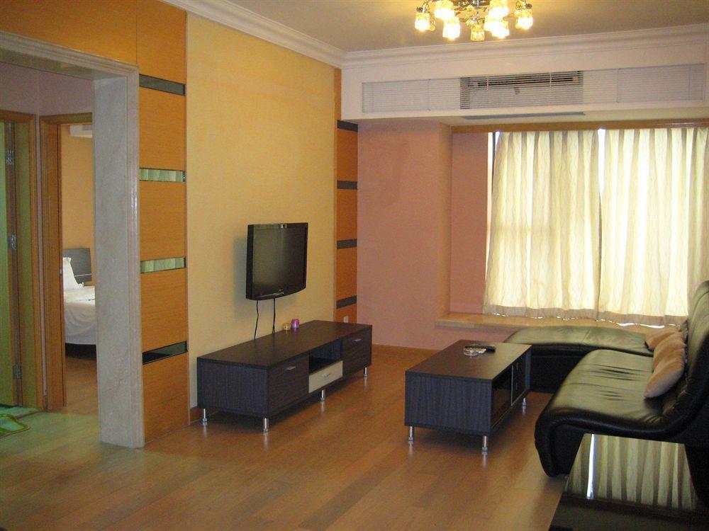 גואנגג'ואו She & He Service Apartment Huifeng מראה חיצוני תמונה