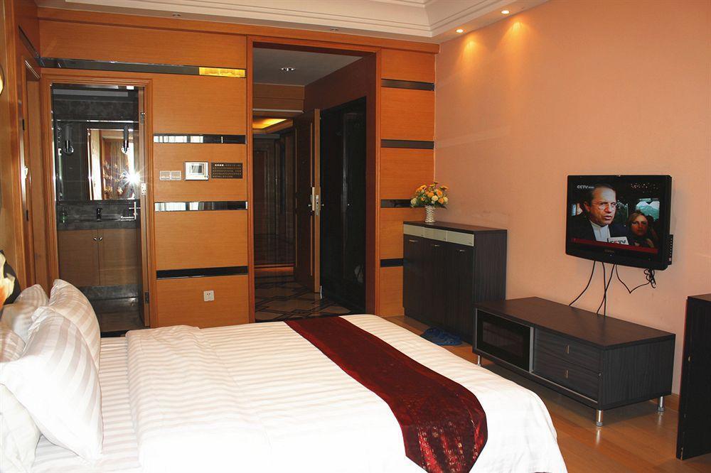 גואנגג'ואו She & He Service Apartment Huifeng מראה חיצוני תמונה