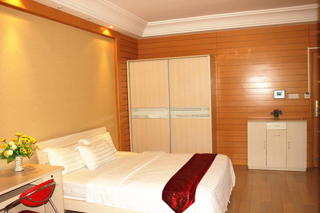 גואנגג'ואו She & He Service Apartment Huifeng מראה חיצוני תמונה